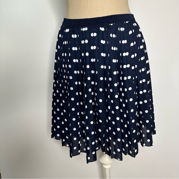 Uniqlo Pleaded Polka Dot Skirt 10 - Picture 1 of 16